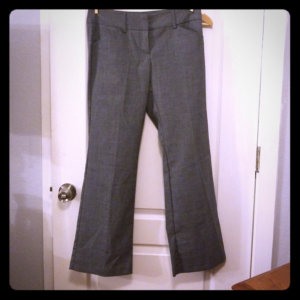 New York & Co 7th Ave Petite straight leg pant